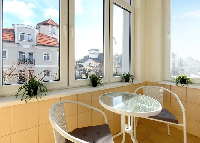 Palermo - Spacious Family 200 M From By Lion Apartament *