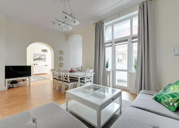 Palermo - Spacious Family 200 M From By Lion *